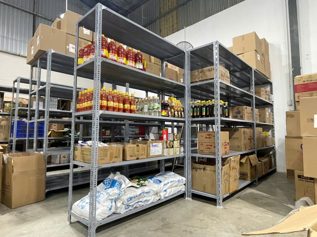 kệ sắt V đa năng chịu tải trọng lớn không