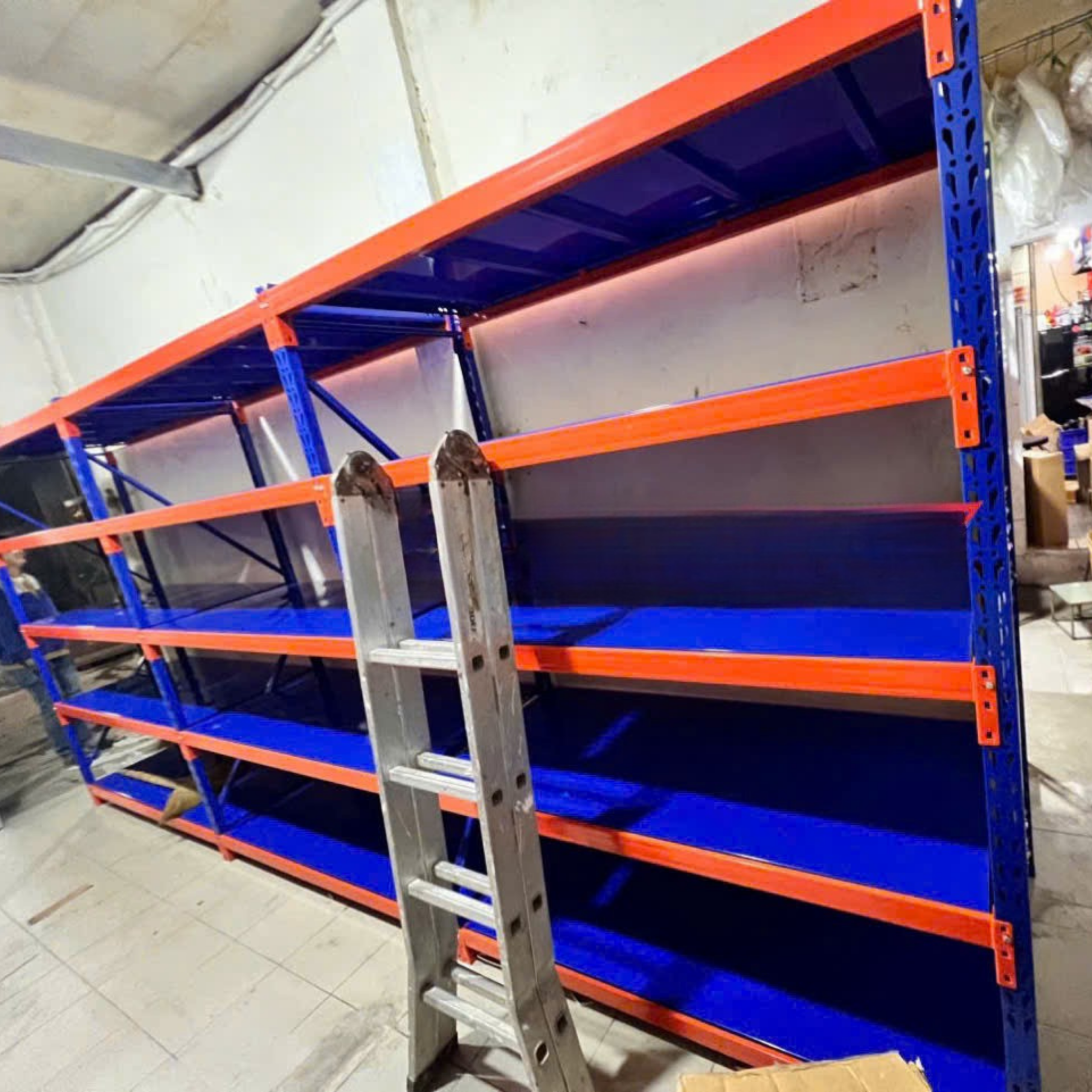 ke-trung-tai-250kg-gia-re