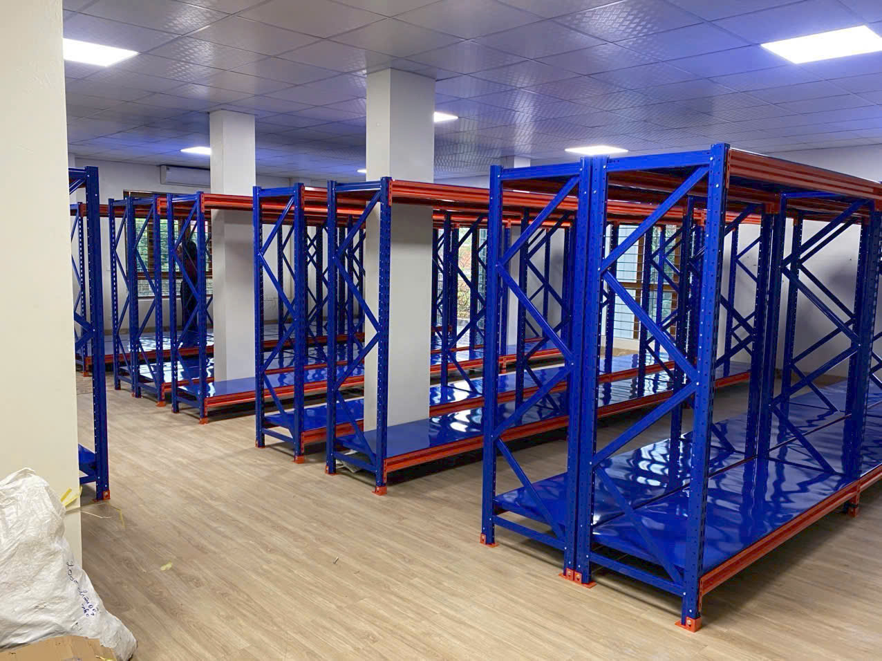 kệ trung tải 400kg lắp ráp
