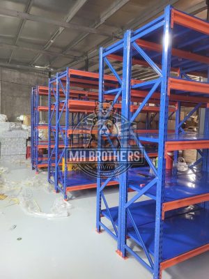 kệ sắt v đa năng trưng bày mỹ phẩm
